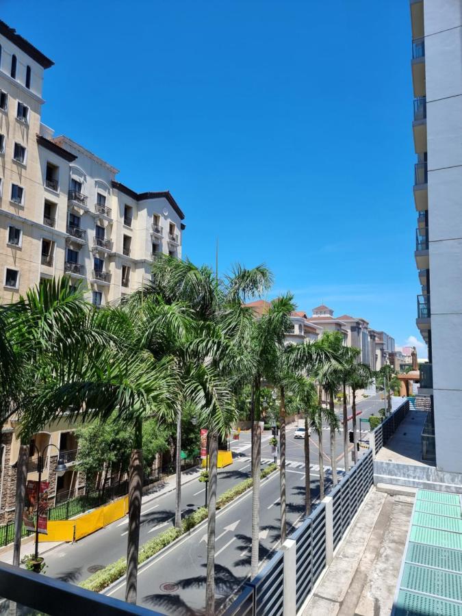 One Palm Tree Villas Condo Across Naia Terminal 3 Manila Eksteriør billede