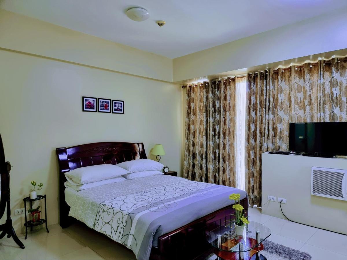 One Palm Tree Villas Condo Across Naia Terminal 3 Manila Eksteriør billede