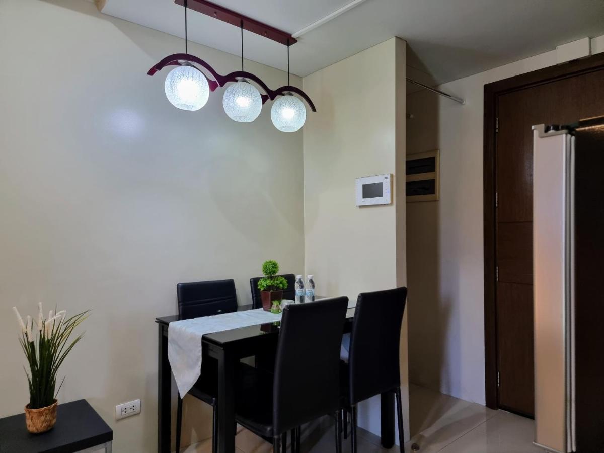 One Palm Tree Villas Condo Across Naia Terminal 3 Manila Eksteriør billede