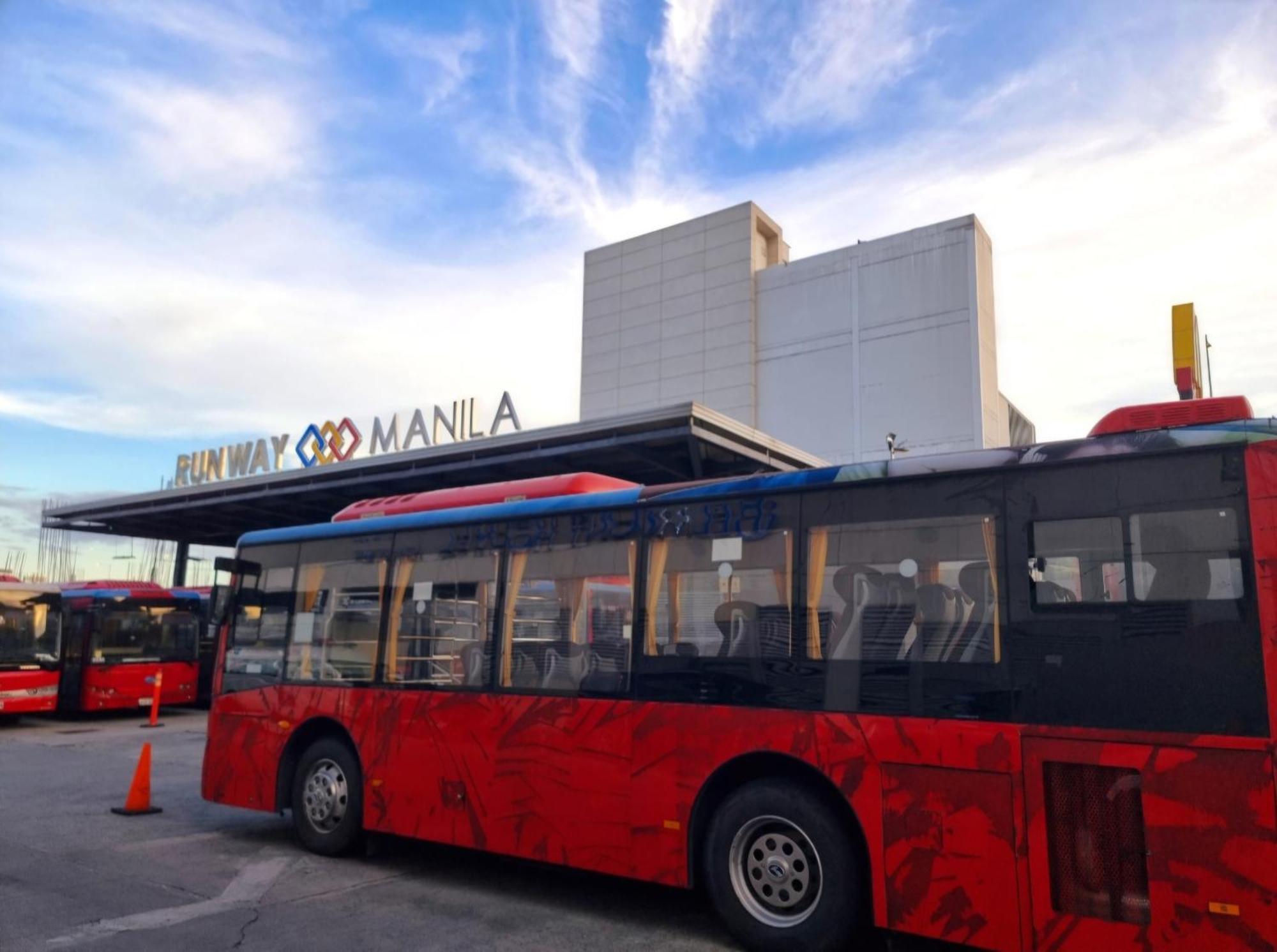 One Palm Tree Villas Condo Across Naia Terminal 3 Manila Eksteriør billede